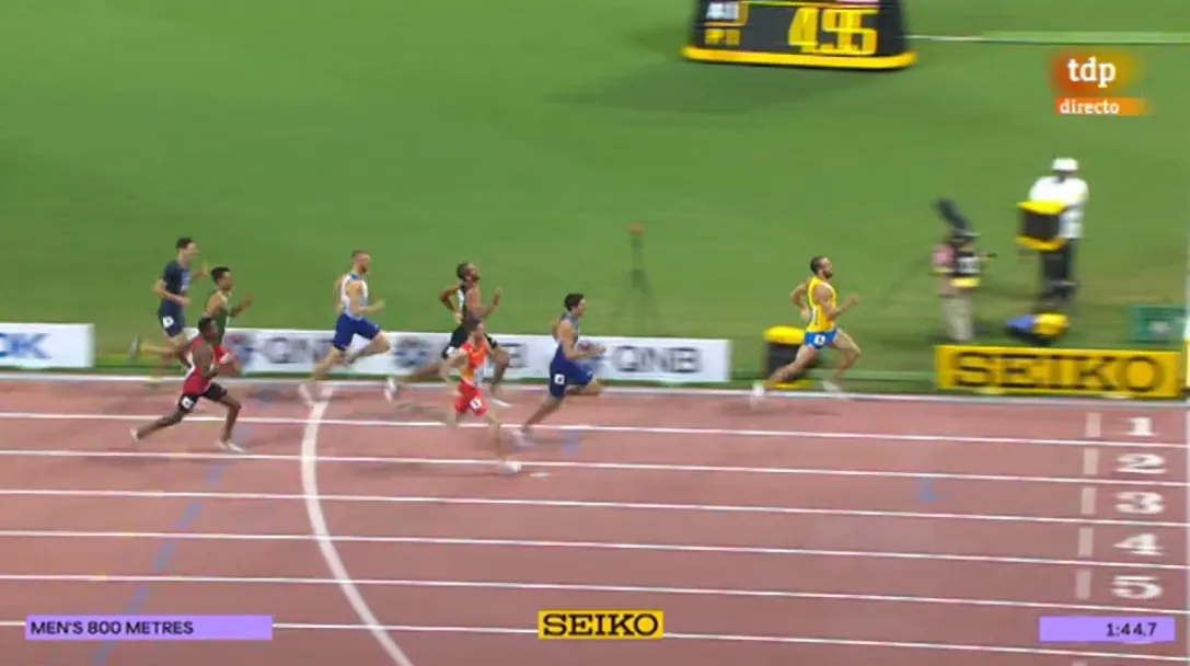 Foto 2 - El gran sprint en la recta de meta no le sirve a &Aacute;lvaro de Arriba para meterse en la final del...