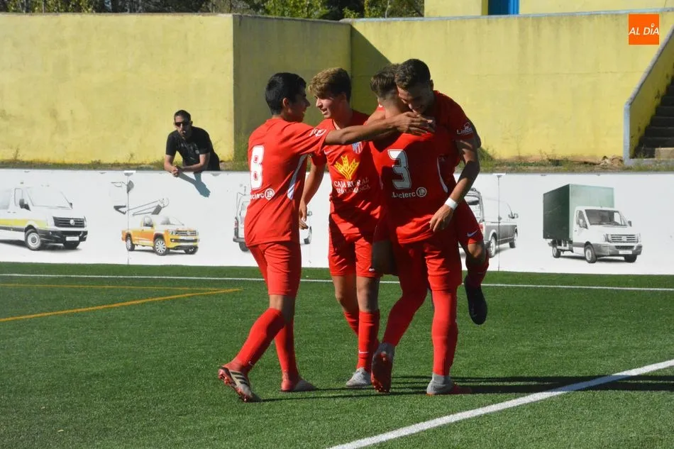 Foto 7 - Resultados, clasificaciones e im&aacute;genes del f&uacute;tbol base regional