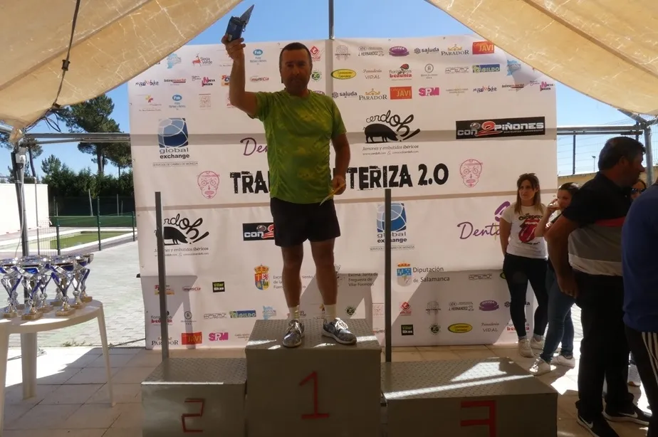 Foto 6 - Alejandro Rodr&iacute;guez y Lourdes Marina se imponen en la modalidad larga de la II BTT Transfronteriza ...