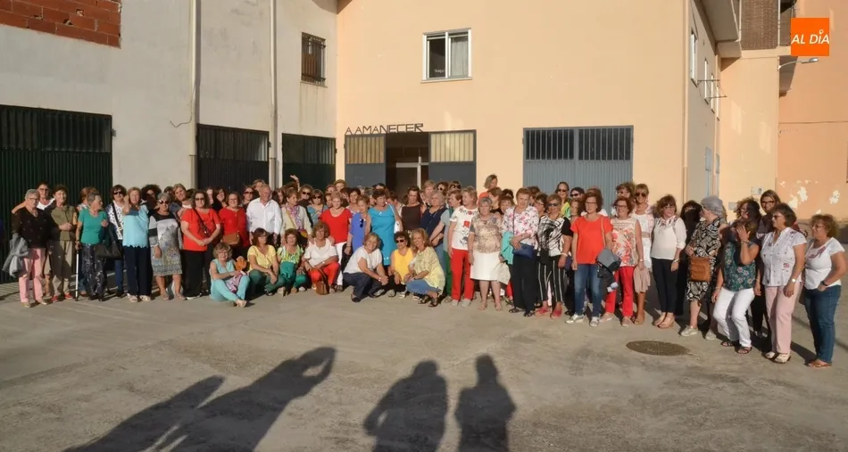 Amanecer inaugura el curso 2019/2020, que trae una ‘jubilación’ y un traslado  