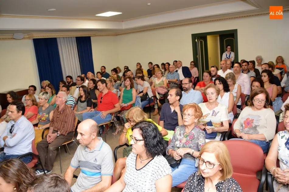 Foto 5 - Fernando Salinero presenta en la Sala de la Palabra su libro &lsquo;La senda del tigre&rsquo;
