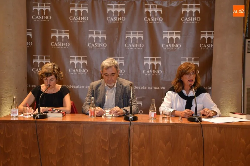 Foto 6 - Gran acogida de &lsquo;Casa baja&rsquo;, la novela de Ferreira Cunquero sobre un grupo de maquis