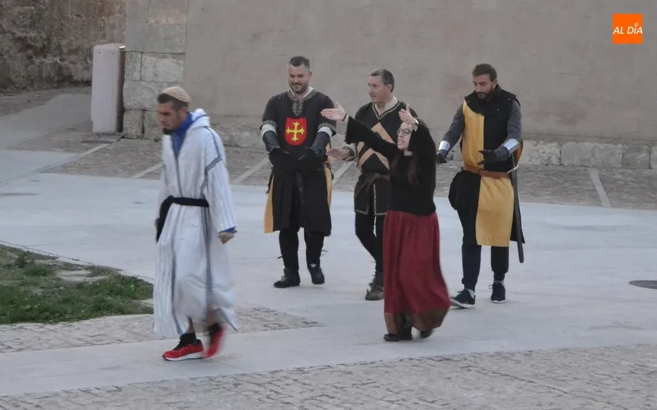 Rodericus lleva a cabo el ensayo general de la obra teatral que pondrá en escena el sábado  