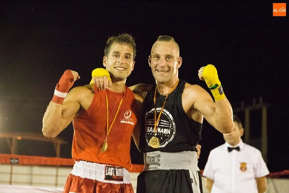 Foto 11 - Villoria vive una trepidante velada de boxeo