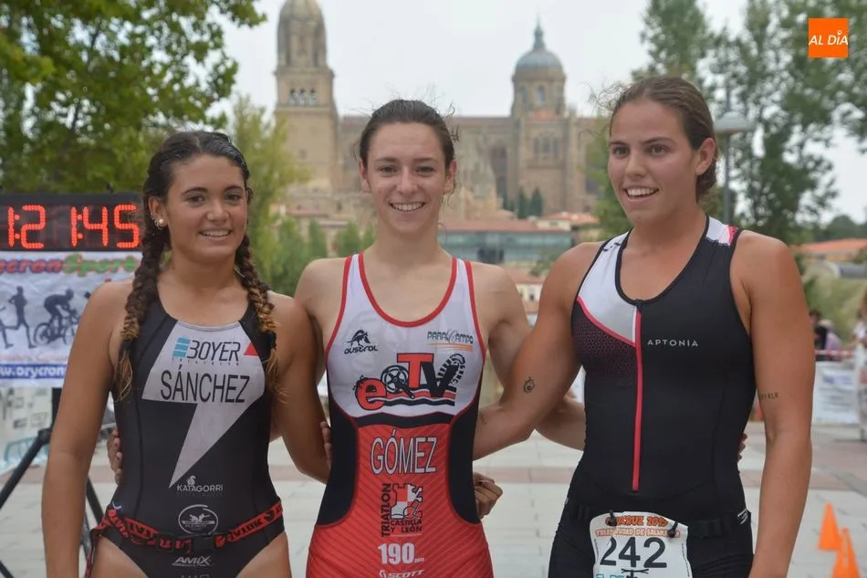 Foto 9 - Miguel Risco y Esther G&oacute;mez se coronan como vencedores en el IV Triatl&oacute;n Veracruz