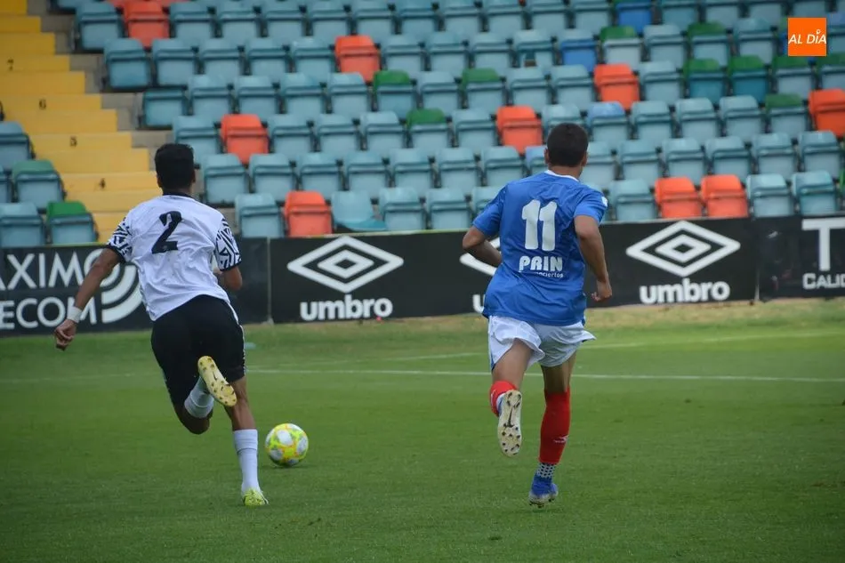 Foto 9 - El Salamanca UDS &lsquo;B&rsquo; remonta ante La Granja en su debut en el Helm&aacute;ntico y se mete en playoff...