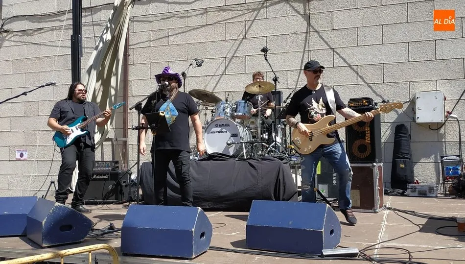 Concierto de Jim Brothers & Co el sábado en la zona de casetas de la Plaza de Santa Teresa