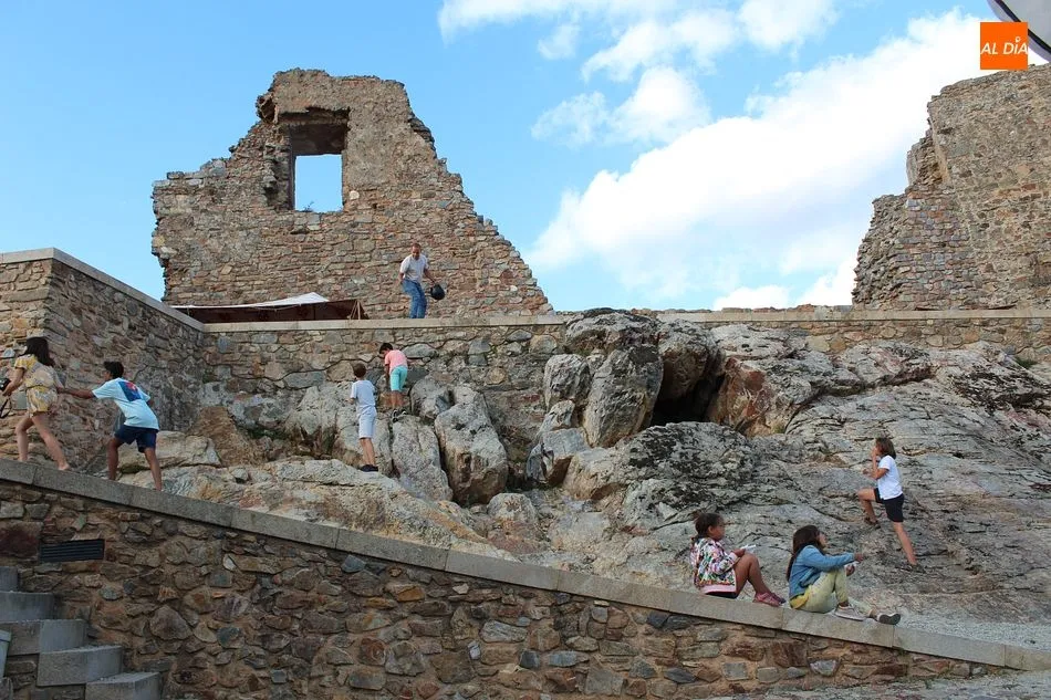 Foto 3 - &lsquo;12 en Red&rsquo; organiza un fin de semana de animaci&oacute;n en Castelo Rodrigo  