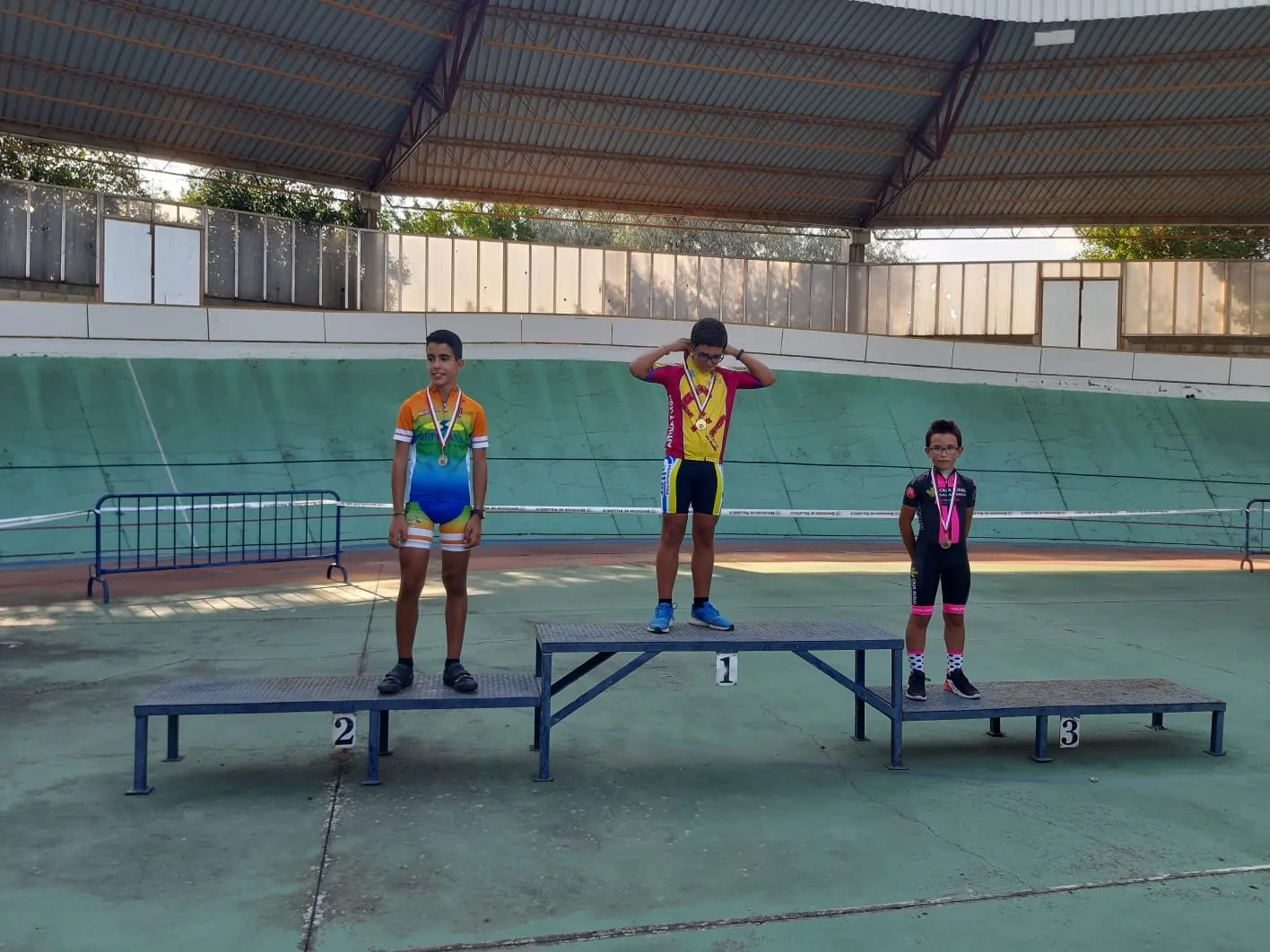 Foto 2 - Cuatro medallas para la Escuela de Ciclismo Promesal en el Campeonato de Castilla y Le&oacute;n