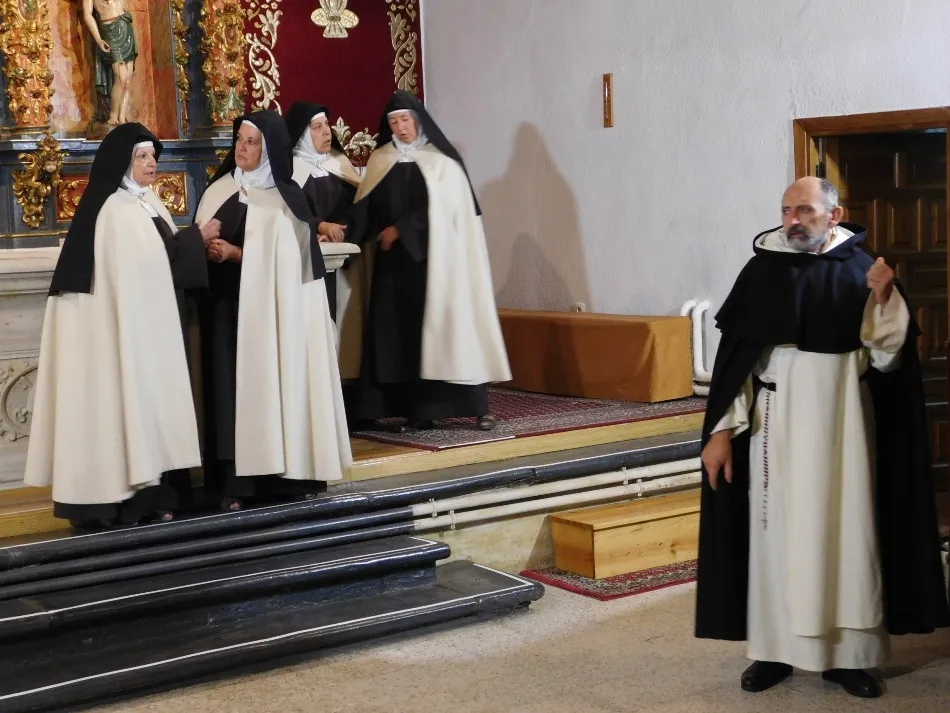 Foto 9 - Arapiles se vuelca con el grupo Lazarillo de Tormes y su obra sobre Santa Teresa