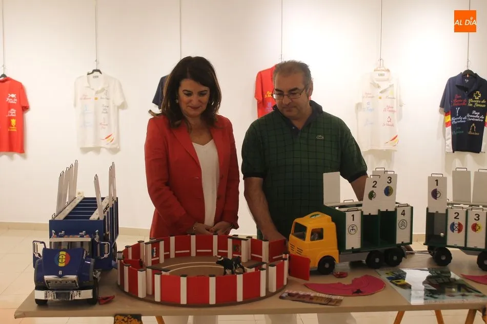 Foto 8 - &lsquo;Artesan&iacute;a taurina&rsquo;, las creaciones de Feliciano Viscarolasaga en el Espacio Joven