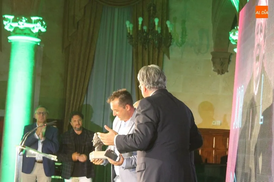 Foto 3 - La Escuela de Ciclismo Promesal, galardonada con el premio Jorge D&rsquo;Alessandro a los valores...