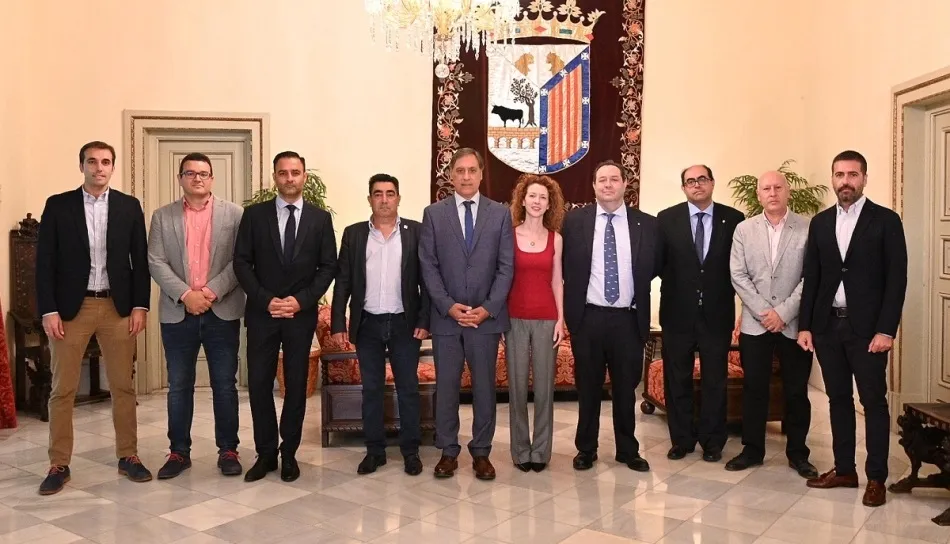 Encuentro del Ayuntamiento y de la confederación CES