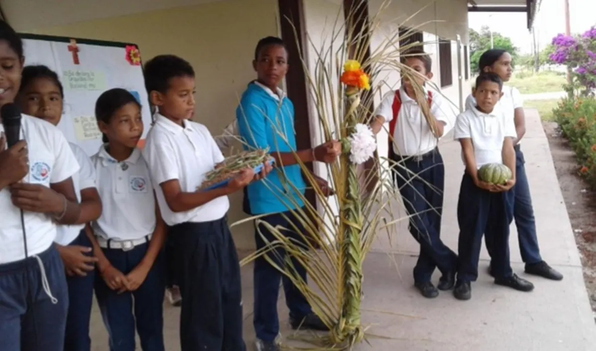 Alumnos del Colegio Fe y Alegría Campo Mata, en Venezuela.