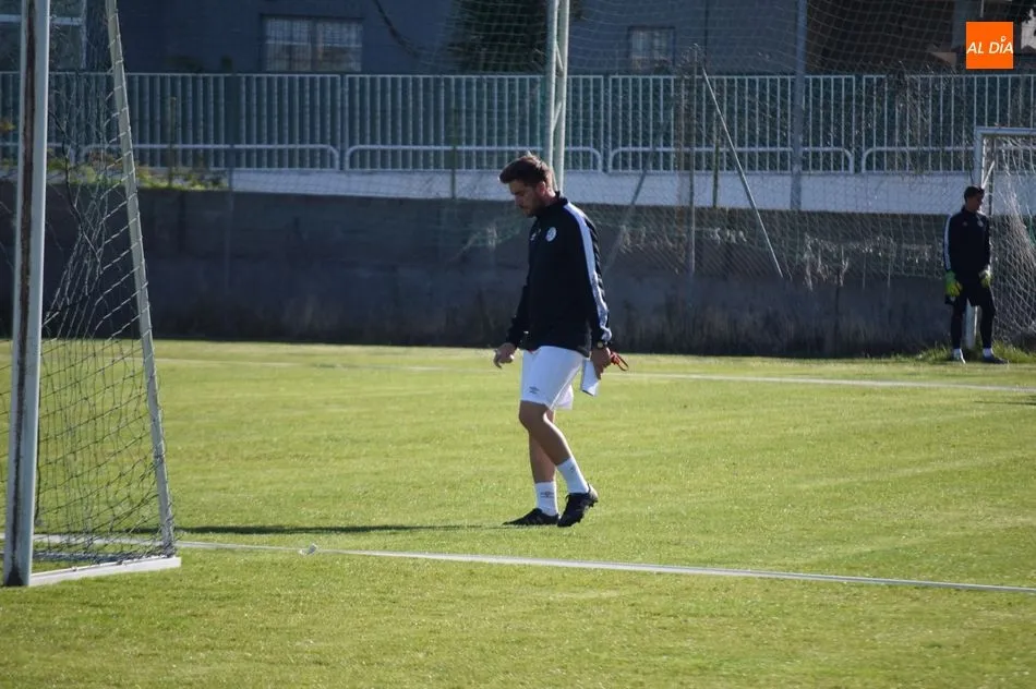 Foto 7 - El Salamanca UDS se pone a tono para mantener el liderato frente al Real Uni&oacute;n