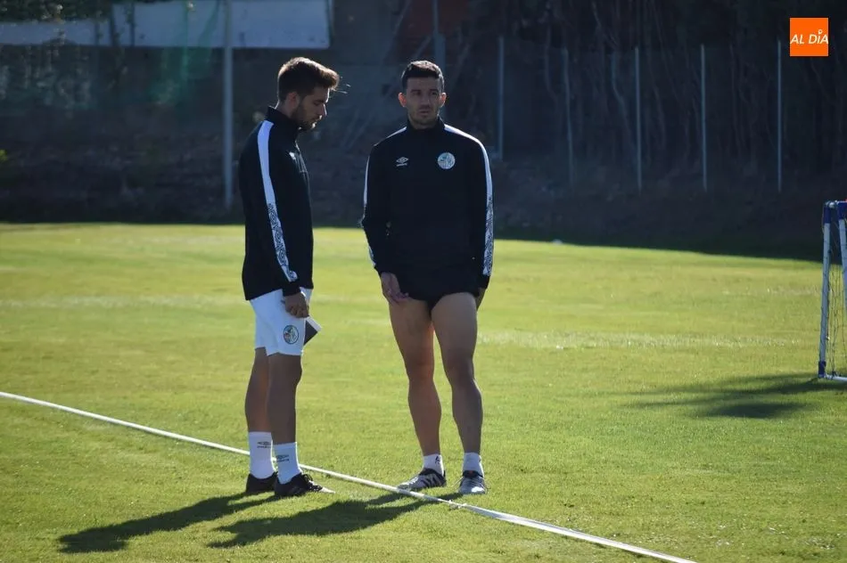 Foto 4 - El Salamanca UDS se pone a tono para mantener el liderato frente al Real Uni&oacute;n