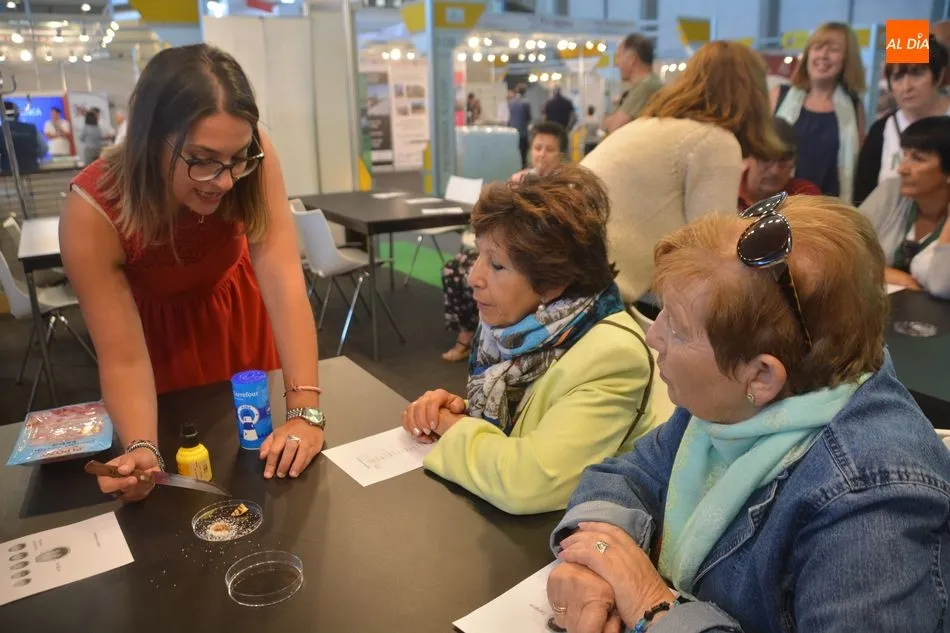 Foto 2 - &lsquo;La ciencia de lo que comemos&rsquo;, interesante y divulgativo taller sobre alimentos&nbsp;