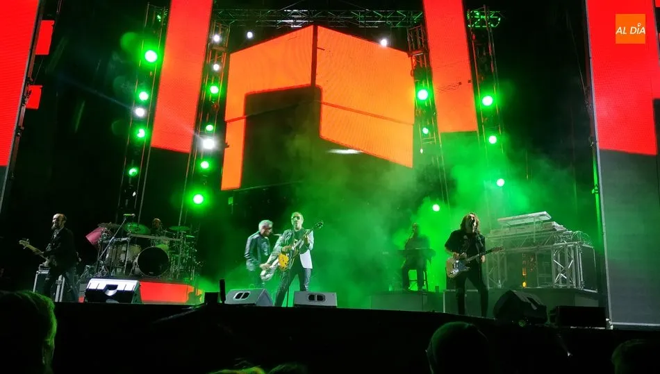 Concierto de Nacha Pop en la Plaza de España de Béjar