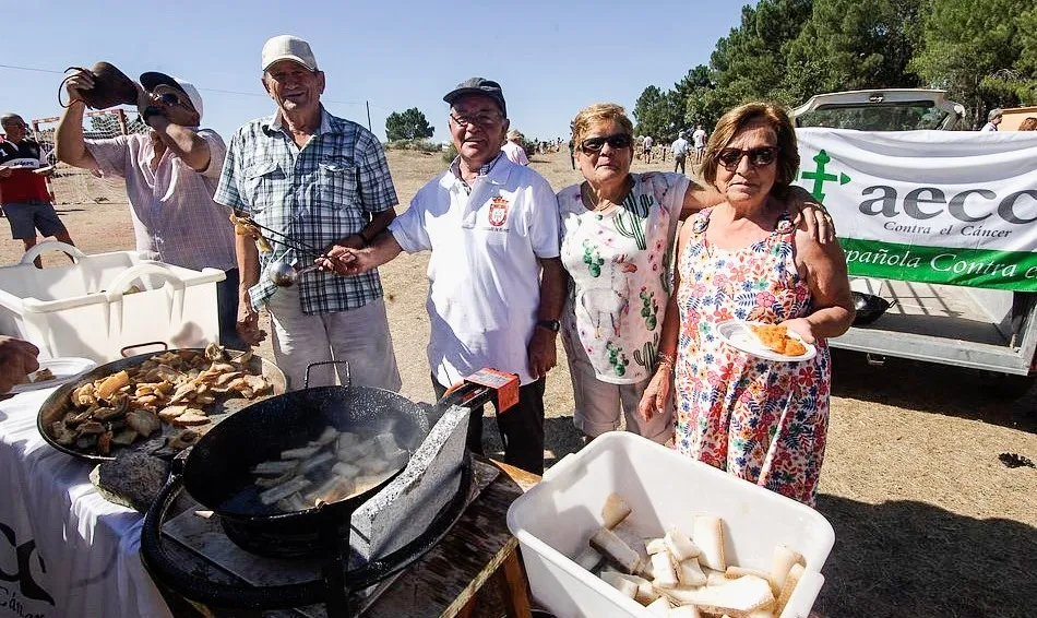 Casillas de Flores recaudó un total de 1.321€ a favor de la AECC  