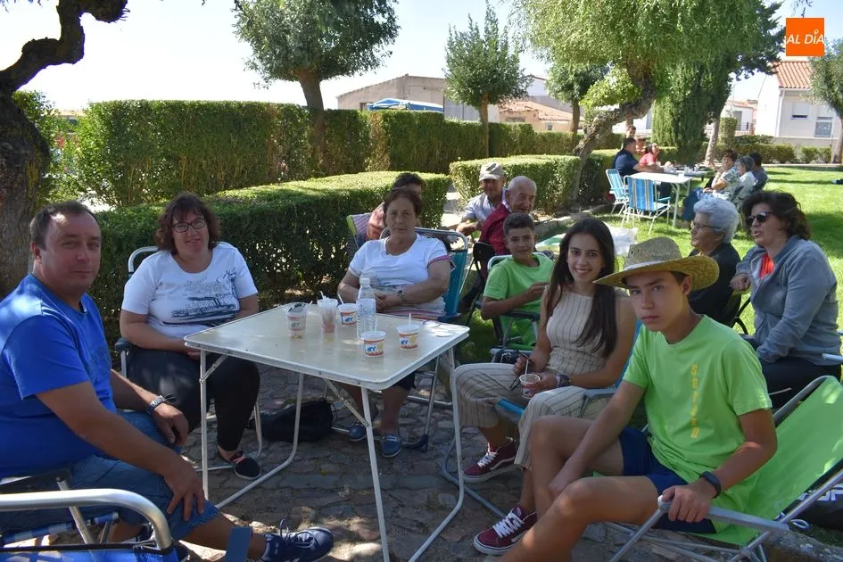 Foto 4 - Deliciosa paella para m&aacute;s de 600 personas en Navales  