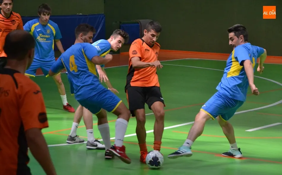 III Senior y Miróbriga Futsal firman tablas en un derby para ir cogiendo ritmo  