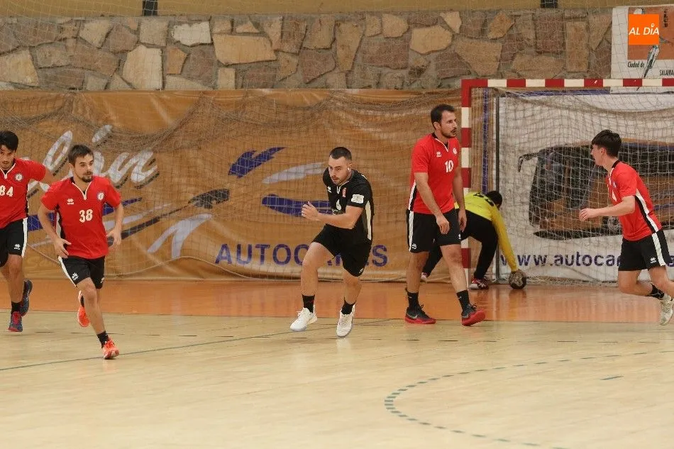 Foto 11 - El Torneo de Ferias de balonmano, todo un &eacute;xito a orillas del R&iacute;o Tormes