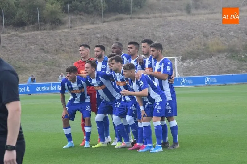 Foto 5 - Unionistas vuelve a pecar de falta de gol frente al Alav&eacute;s B y suma su tercera derrota consecutiva ...