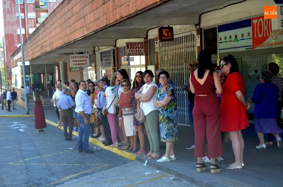 Foto 4 - Rabia, indignaci&oacute;n y llanto contenido por no poder honrar a su Patrona, la Virgen del Casta&ntilde;ar
