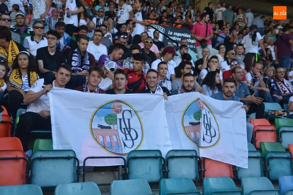 Afición del Salamanca UDS / Lydia González