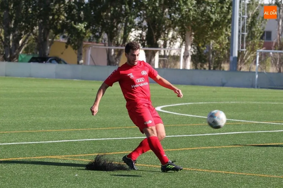 Foto 11 - El Ciudad Rodrigo, el &uacute;nico equipo charro que gana en la primera jornada