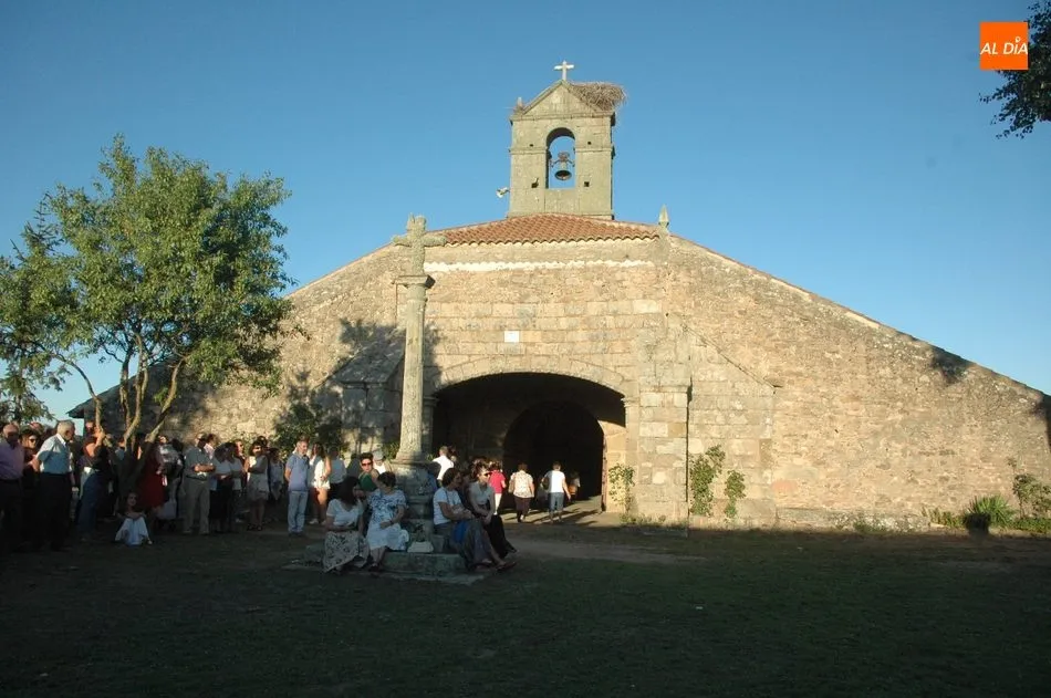 Foto 5 - La bandera alcanza&nbsp;en Villaseco de los Reyes 2.250 euros  