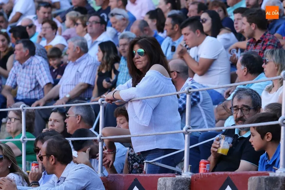 Foto 9 - Adelaida Rodr&iacute;guez se lleva los aplausos en el desenjaule