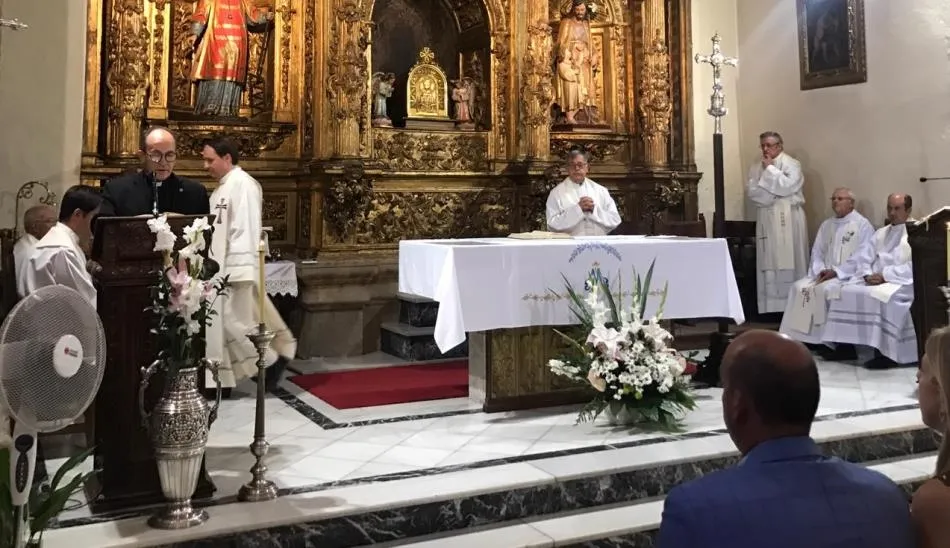 Foto 4 - Tom&aacute;s Mu&ntilde;oz Porras toma posesi&oacute;n como p&aacute;rroco de San Andr&eacute;s  