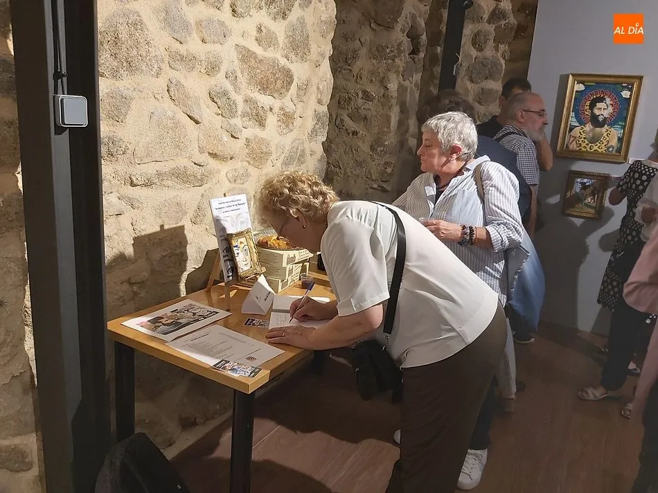 Foto 2 - Ram&oacute;n S. Anteportalatina muestra su arte en San Mart&iacute;n del Casta&ntilde;ar