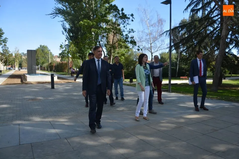 Foto 5 - Renovados accesos, nuevos juegos infantiles y aparatos biosaludables para el Parque Fluvial