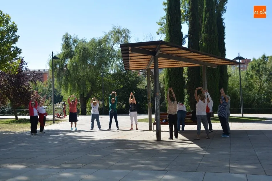 Foto 10 - Renovados accesos, nuevos juegos infantiles y aparatos biosaludables para el Parque Fluvial