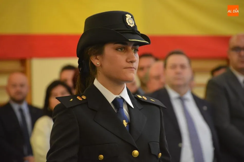 Foto 7 - El D&iacute;a de la Polic&iacute;a se celebra con reconocimientos para los agentes m&aacute;s destacados