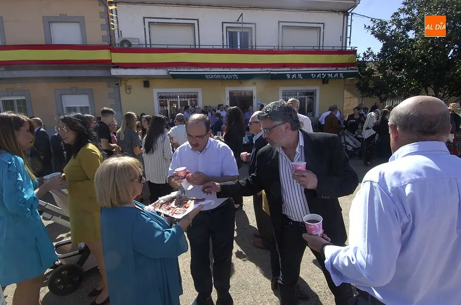 Foto 5 - Alba de Yeltes comienza con solemnidad las fiestas de los Santos &Aacute;ngeles Custodios