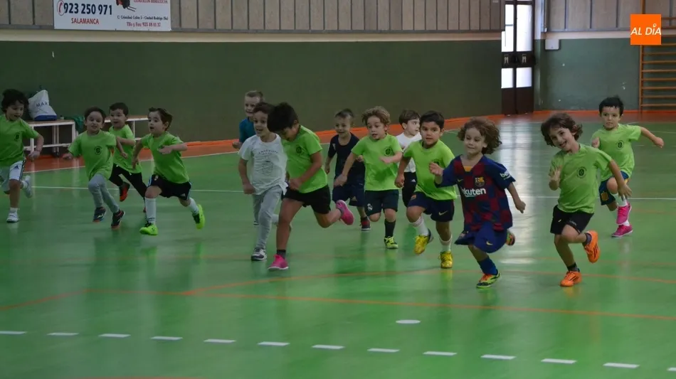 Foto 3 - Los m&aacute;s peques del III Columnas vuelven a la pista  