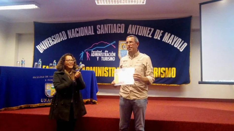 Jaime Núñez viajará hasta Lima para clausurar el Encuentro Grandes Viajeros