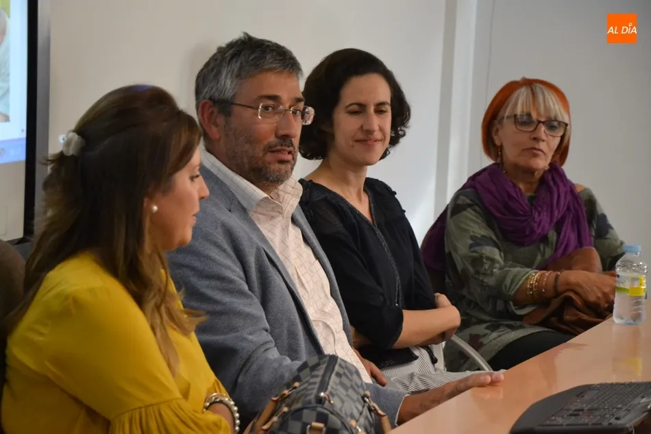 Foto 4 - Abierto el curso en el Aula de la UNED de Ciudad Rodrigo, la sede &ldquo;m&aacute;s din&aacute;mica&rdquo; del Centro...