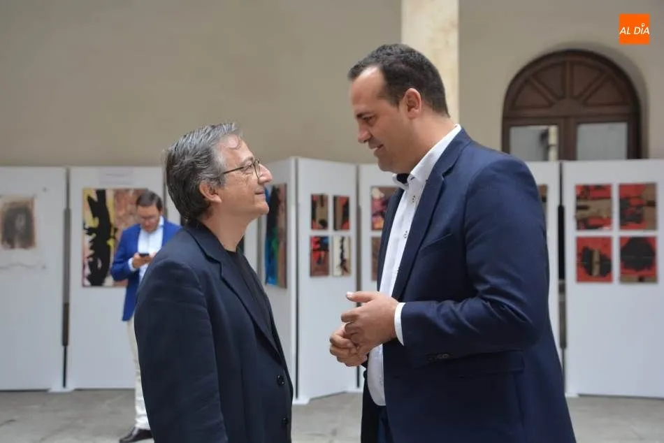 Foto 4 - Miguel El&iacute;as rinde homenaje a San Juan de la Cruz con una exposici&oacute;n en La Salina