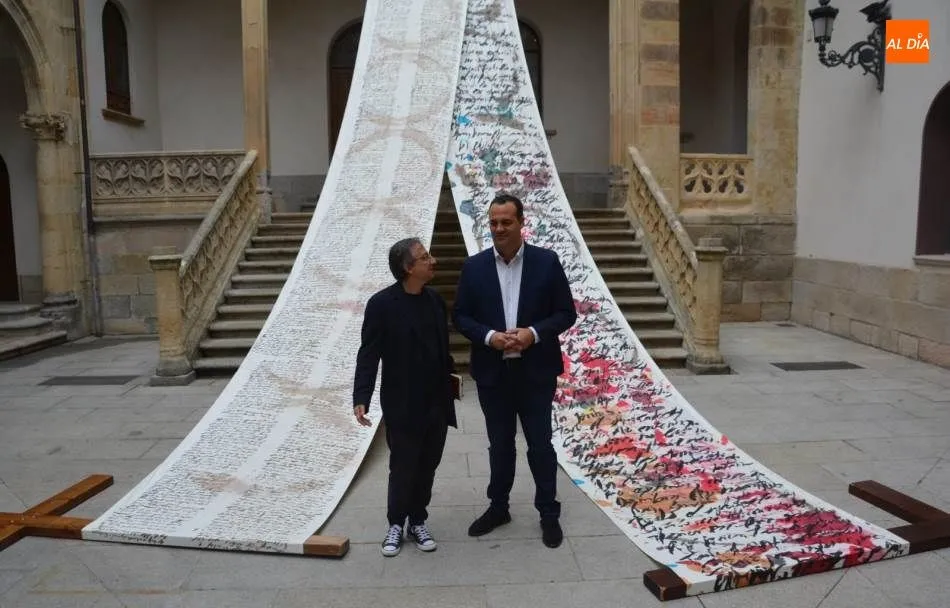 Foto 5 - Miguel El&iacute;as rinde homenaje a San Juan de la Cruz con una exposici&oacute;n en La Salina