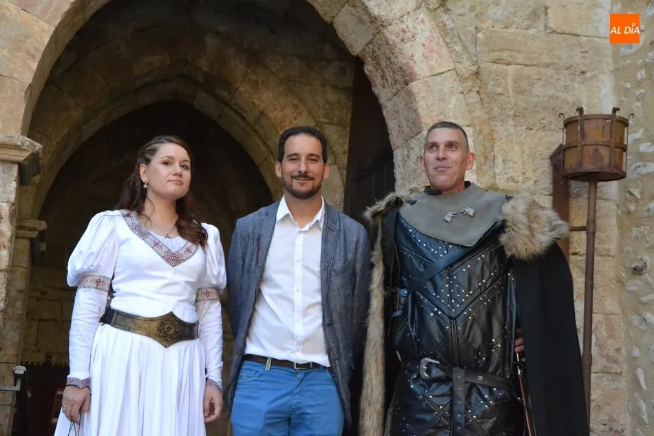 Foto 7 - Una pareja contrae matrimonio en el Parador al estilo medieval aprovechando la Feria  