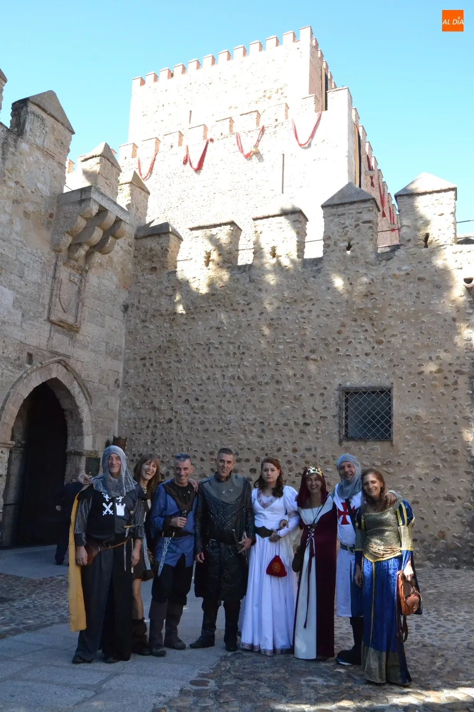 Foto 2 - Una pareja contrae matrimonio en el Parador al estilo medieval aprovechando la Feria  