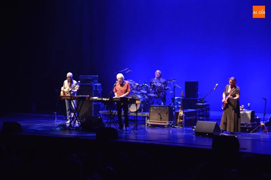 Foto 2 - El ic&oacute;nico John Mayall acerca su m&uacute;sica al CAEM
