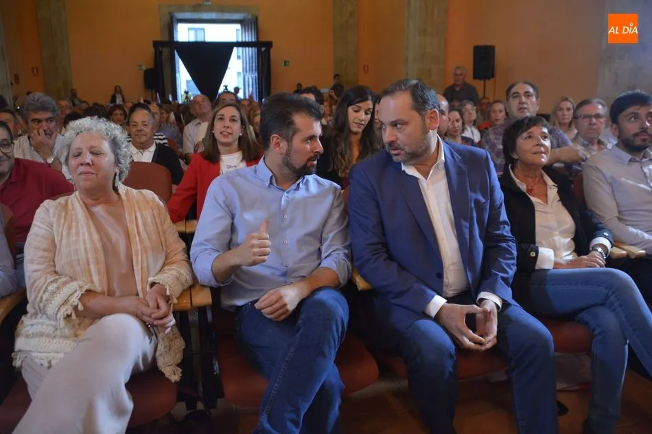 Foto 11 - El PSOE arranca la precampa&ntilde;a electoral con la presencia de Jos&eacute; Luis &Aacute;balos  