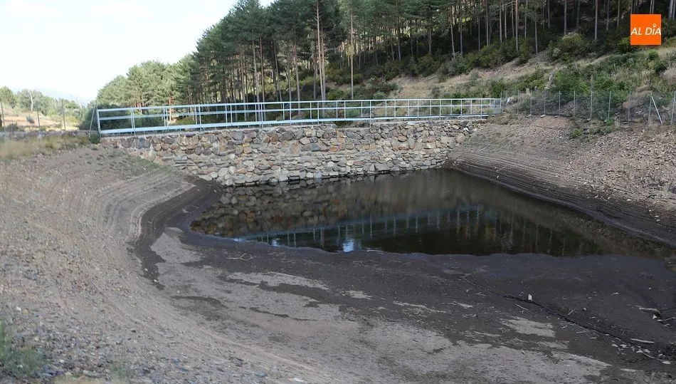 El azud de La Alberca sin uso debido a problemas de filtraciones
