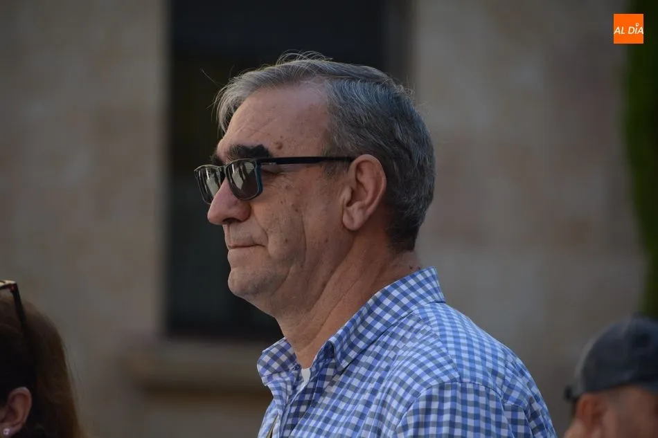Foto 5 - Stop Desahucios realiza una concentraci&oacute;n para reclamar el derecho a una vivienda digna