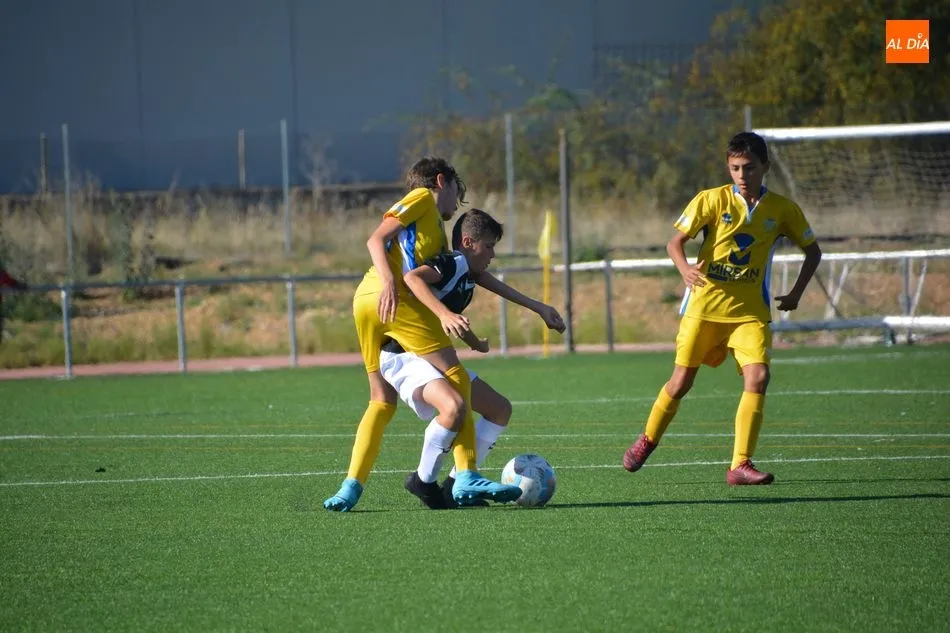 Foto 5 - Resultados, clasificaciones e im&aacute;genes del f&uacute;tbol base provincial